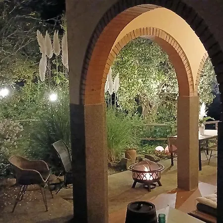 Ex Oldest Mill With Stonepool بيت للعطل